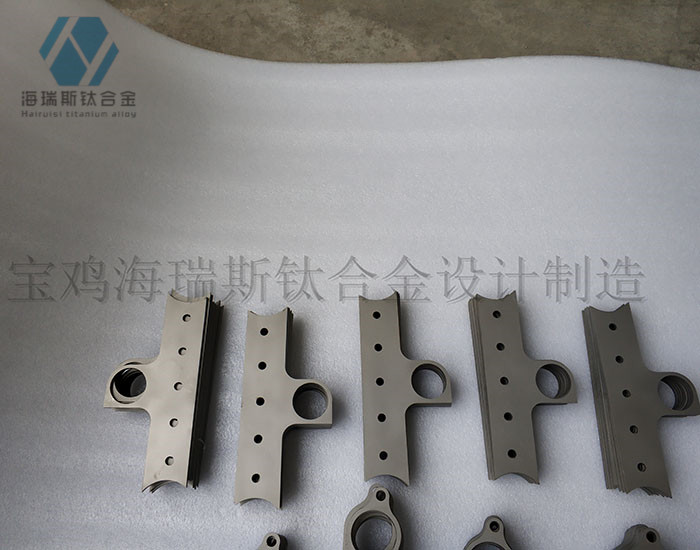 钛异形件